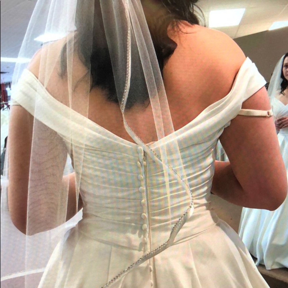 Wedding dress with pockets - Picture 5 of 8